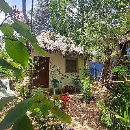 Mayan Bungalow Near Chichen Экстерьер фото